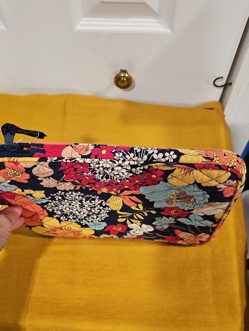 VERA BRADLEY 